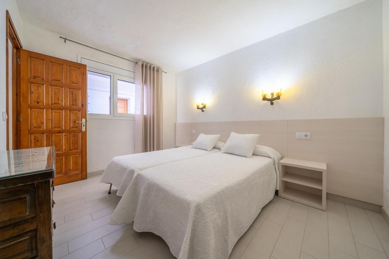 Apartamentos Costamar 滨海略雷特 外观 照片